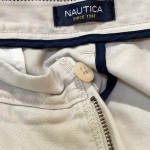 Men’s casual style pants